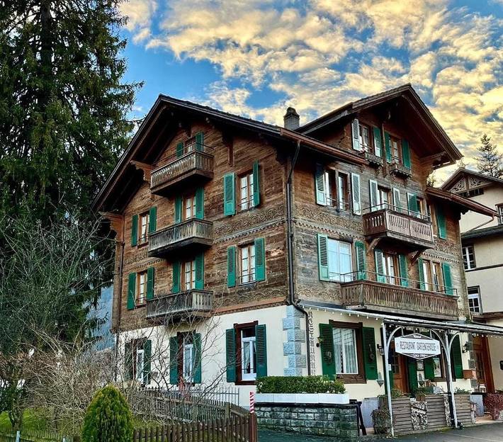 Gîte pour 2 personnes, avec Terrasse et Jacuzzi ainsi que Jardin et Vue en Suisse - 2
