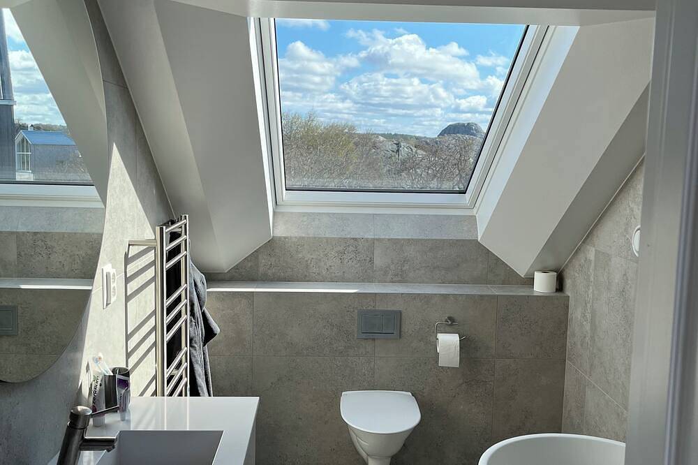 Modern 3 bedroom house with sea access, close to Gothenburg in Bohuslän