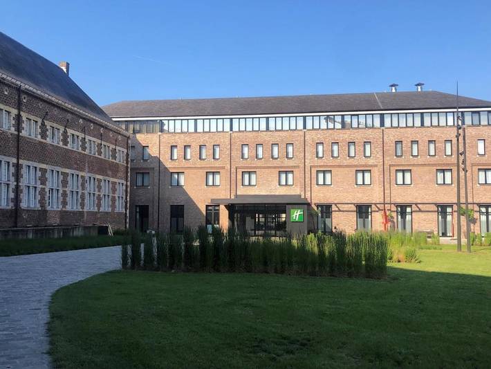 Hôtel pour 3 personnes, avec Terrasse et Sauna à Hasselt