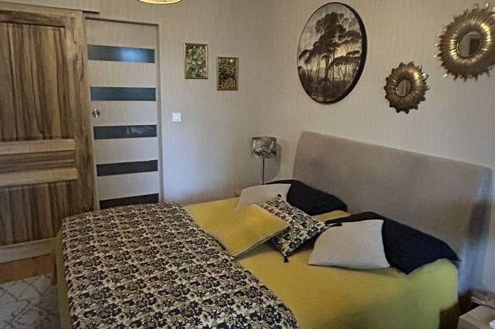 Gîte pour 2 personnes, avec balcon dans Place aux Herbes - 3