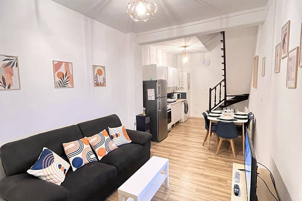 Le Duplex 68m2 apartment close to shops, town center and beach in Calais, Calais und Umgebung