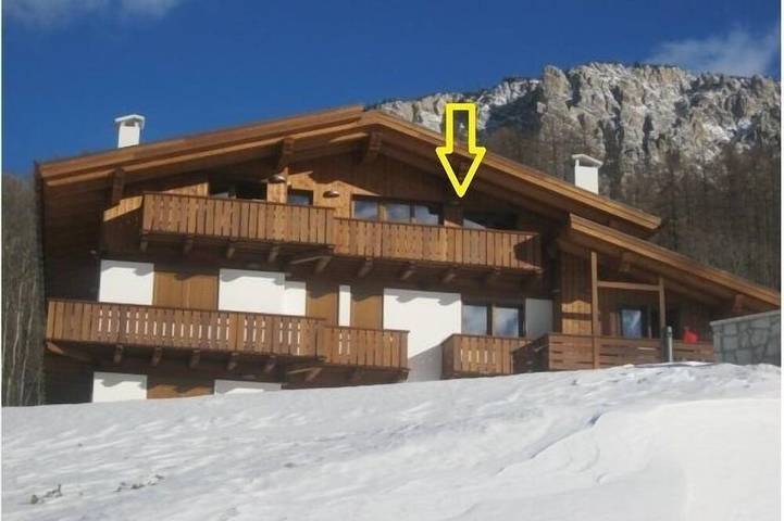 Glamping per 4 persone, con giardino e balcone sulle Dolomiti