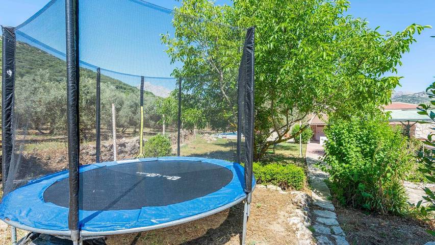 Casa rural para 16 personas en Alfarnatejo - 4