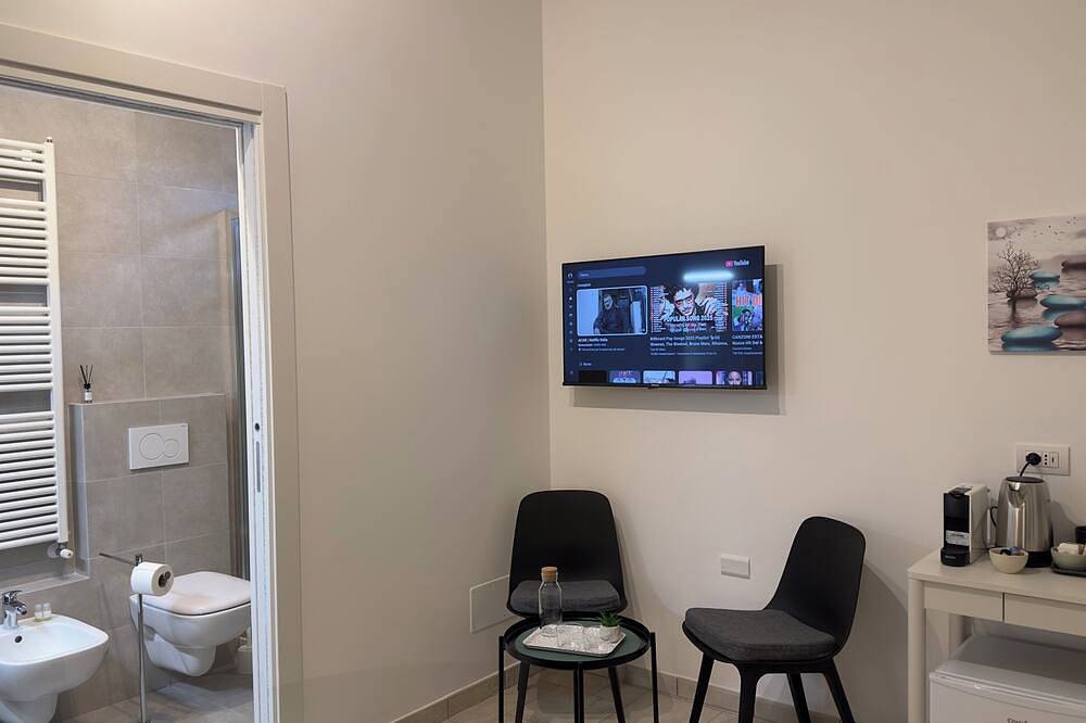The White House B&B in Cesenatico, Forlì-Cesena Provinz
