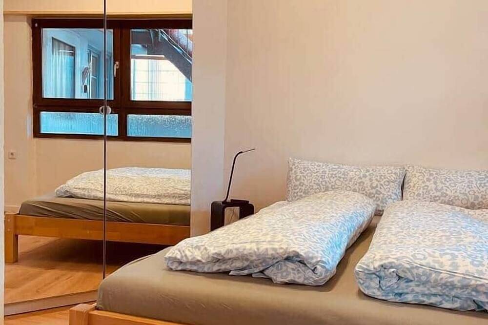 Ganze Wohnung, Odw homes - Funktionale Monteurwohnung mit Terasse in Weinheim, Kurpfalz