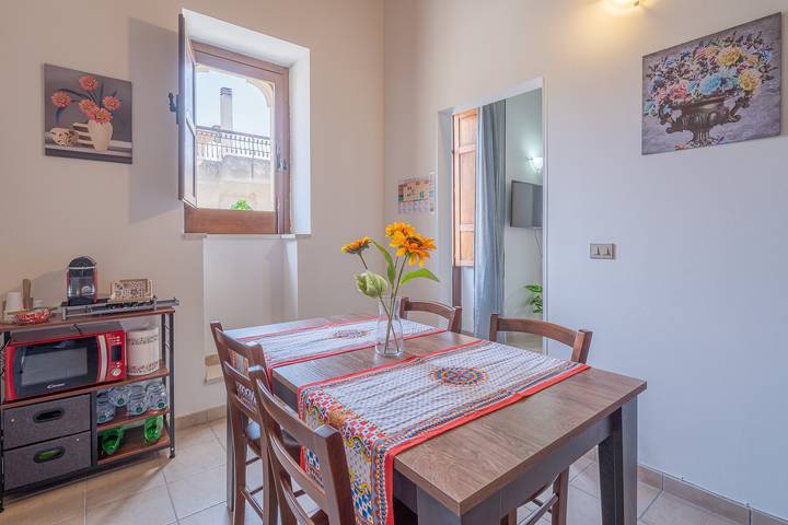 Apartment 'Casa Intersimone' with Wi-Fi and Air Conditioning