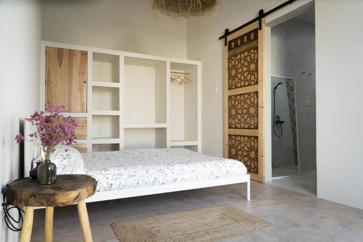 Location de vacances pour 2 personnes, avec terrasse ainsi que vue et jardin à Azenhas do Mar - 2