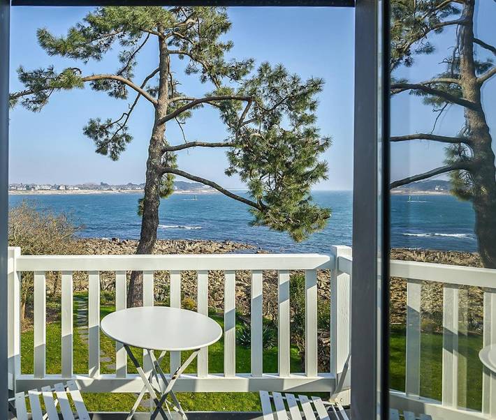 Maison de vacances pour 6 personnes, avec Balcon et Terrasse ainsi que Jardin et Vue à Combrit