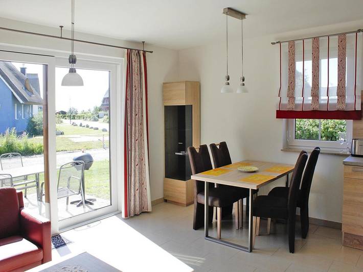Ferienhaus für 4 Personen, mit Terrasse und Sauna in Neuenkirchen (Rügen) - 4
