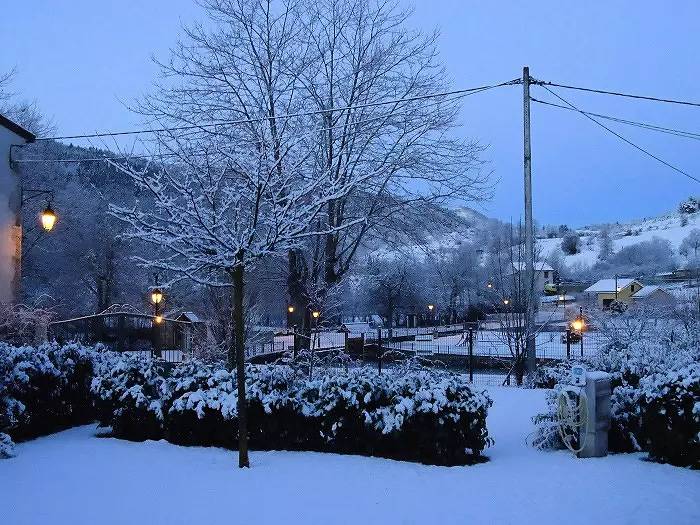 Gîte pour 4 personnes, avec piscine à Roquefeuil - 2