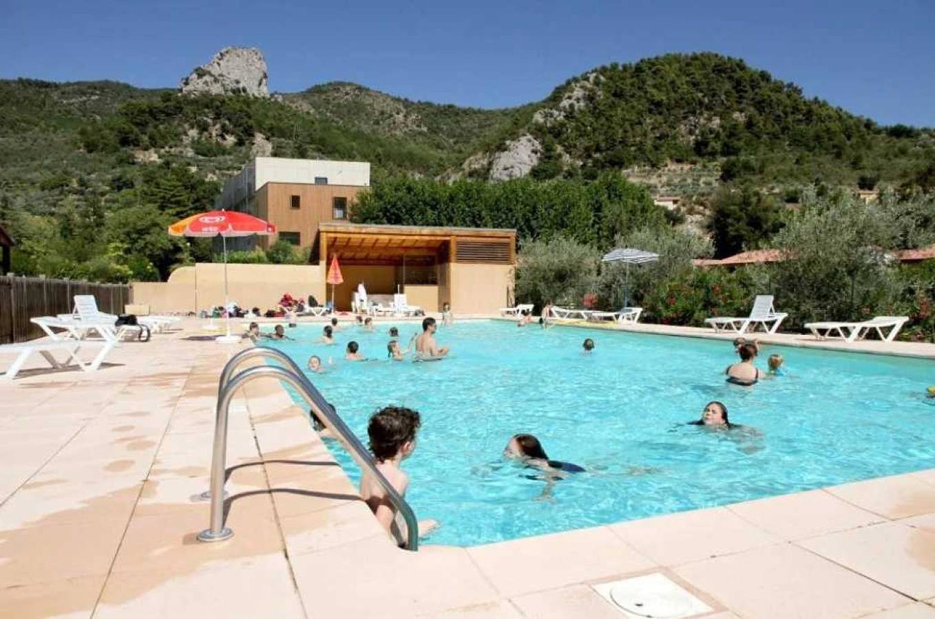 Camping 3 étoiles - Piscine  - cbgcaie in Buis-les-Baronnies, Región de Nyons