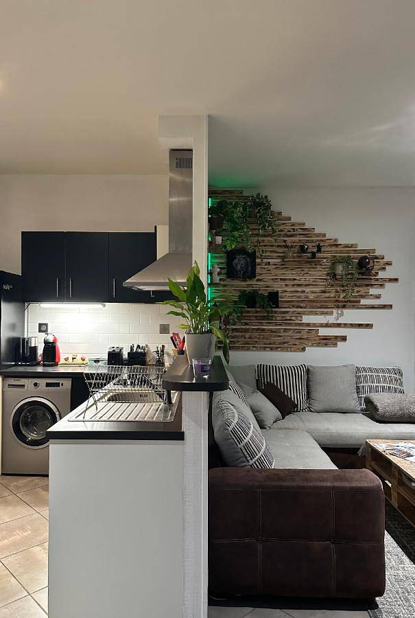 Appartement entier, Two-Bedroom Apartment in Saint-Flour, Région de Saint-Flour