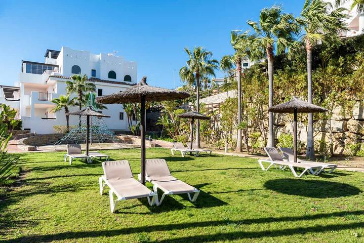 Ganze Wohnung, Casares Golf Penthouse by Costarentals in Casares del Sol, Casares