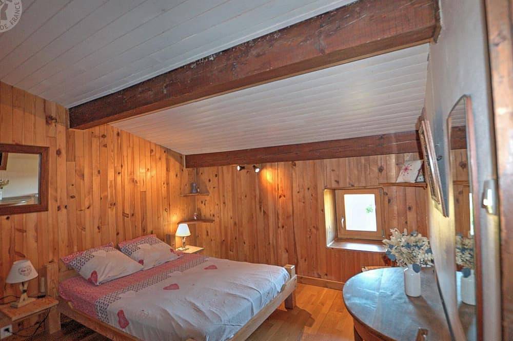 Gîte confortable au cœur du Pilat avec vue imprenable in Doizieux, Parc Naturel Régional du Pilat
