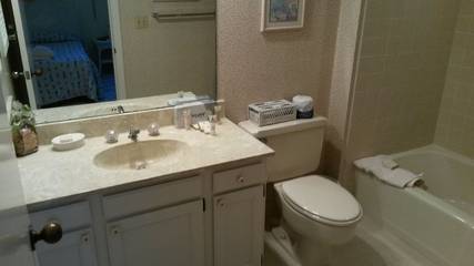 Villa for 5 Guests in Palmetto Dunes, Beaufort County, Picture 4