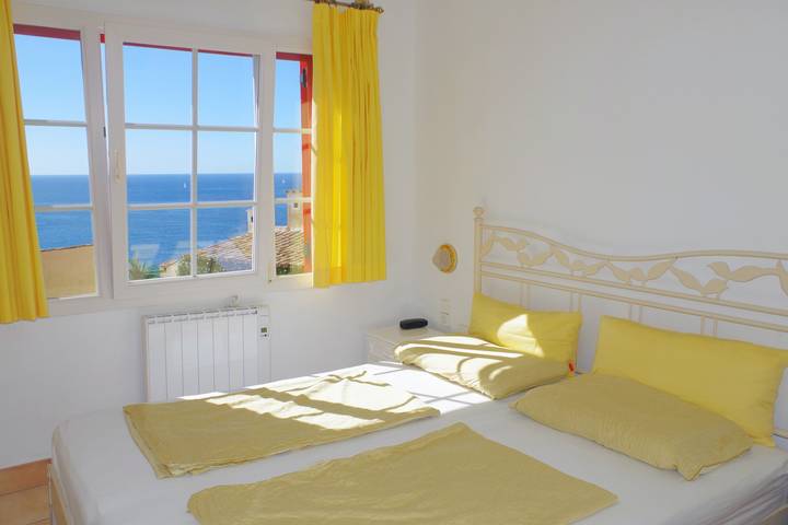Ferienwohnung für 3 Personen, mit Terrasse und Pool in Cala Fornells - 4