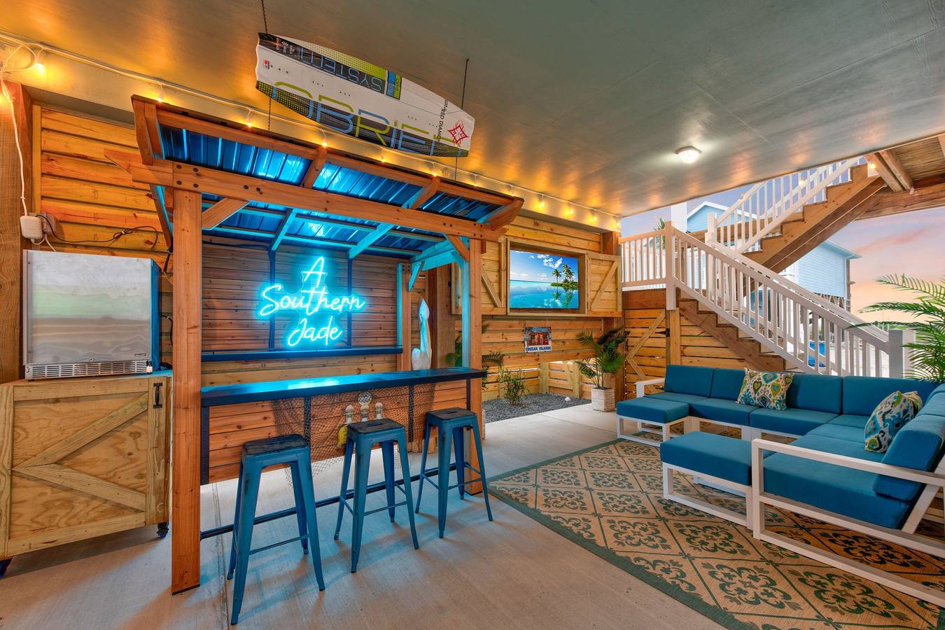 Vacation Rental for 12 Guests in Port Aransas, Mustang Island