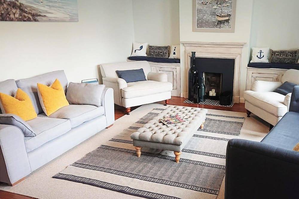 4 Bed in Bexhill-on-sea in Bexhill, East Sussex