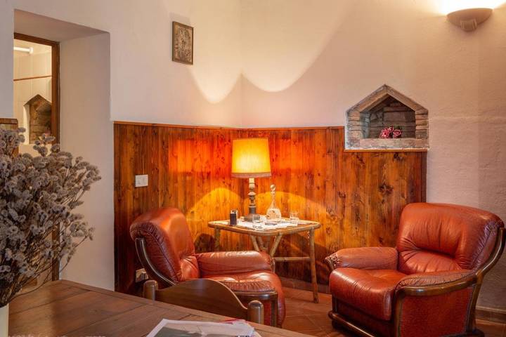 Location de vacances pour 2 personnes, avec vue ainsi que jardin et piscine à San Gimignano - 2