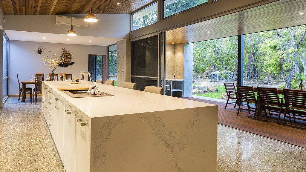 Maybrook Minutes from Meelup Beaches and Dining in Dunsborough, Western Australia