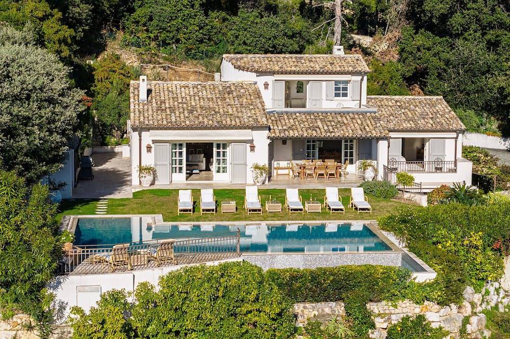 Mas Bellevue – Heated Pool & Exceptional Sea View in La Colle-sur-Loup, Mittelmeerküste (Frankreich)