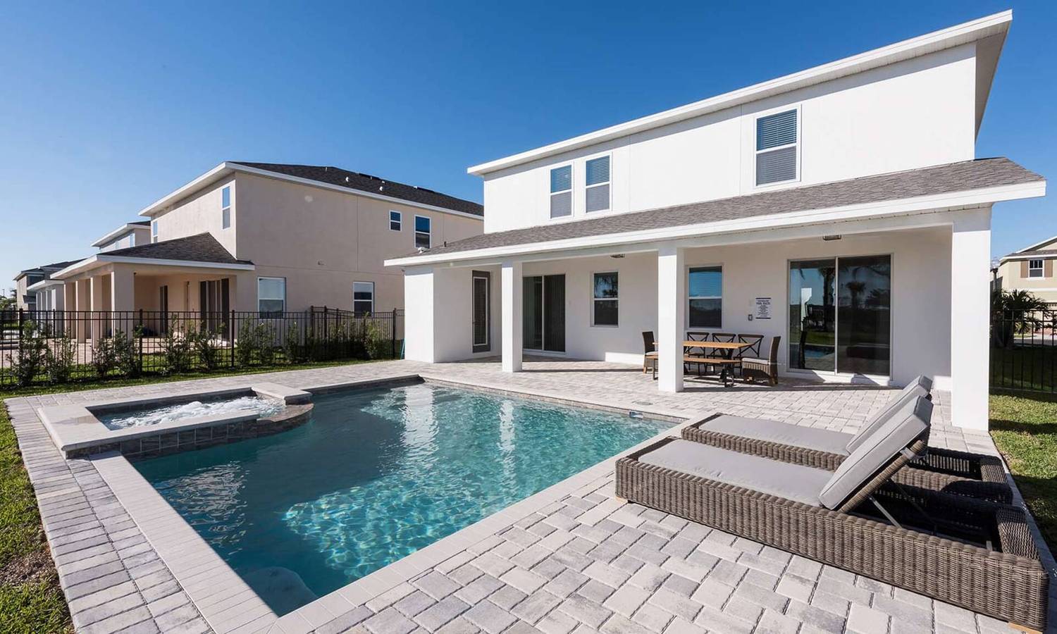 Rent this Luxury 5 Star Villa on Encore Resort at Reunion, Orlando Villa 5456 in Reunion (FL), Four Corners