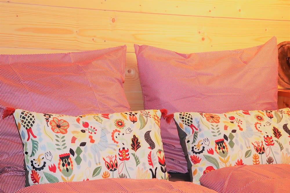 Ganze Wohnung, Hüttenzauber trifft 5* Genuss | Lenggries an der Isar in Brauneck (Lenggries), Lenggries