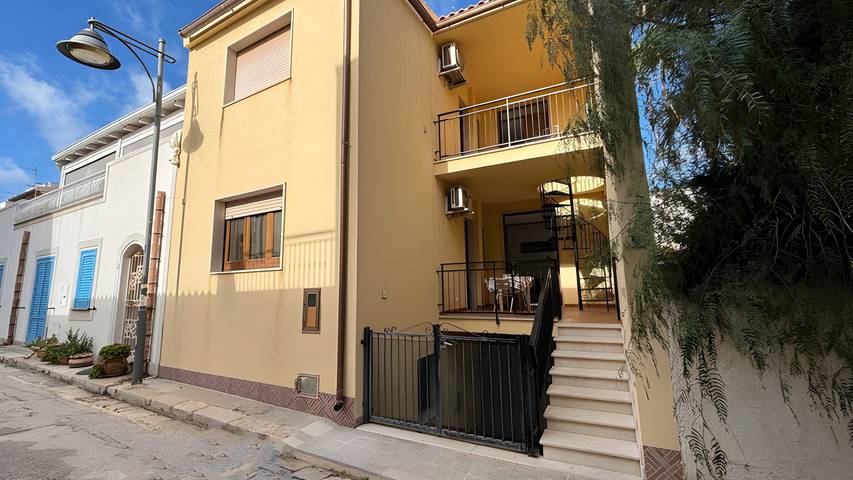 Ferienwohnung für 5 Personen, mit Balkon - 1