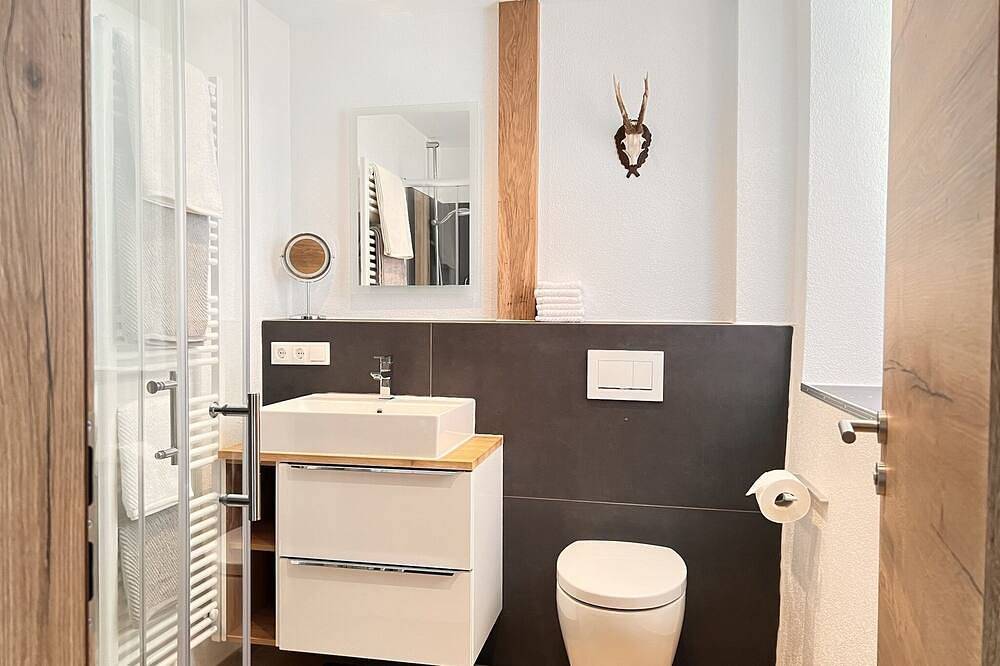 Ganze Wohnung, Ferienwohnung (85qm) mit Terrasse in Bischofsheim an der Rhön, Rhön-Bayern