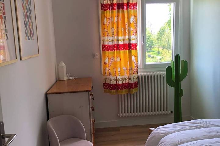 Location de vacances pour 8 personnes, avec terrasse et jardin à Melgven - 4