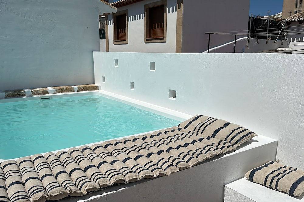 Perfect 5-bedroom house with AC in lovely Xàbia in Jávea, Costa Blanca