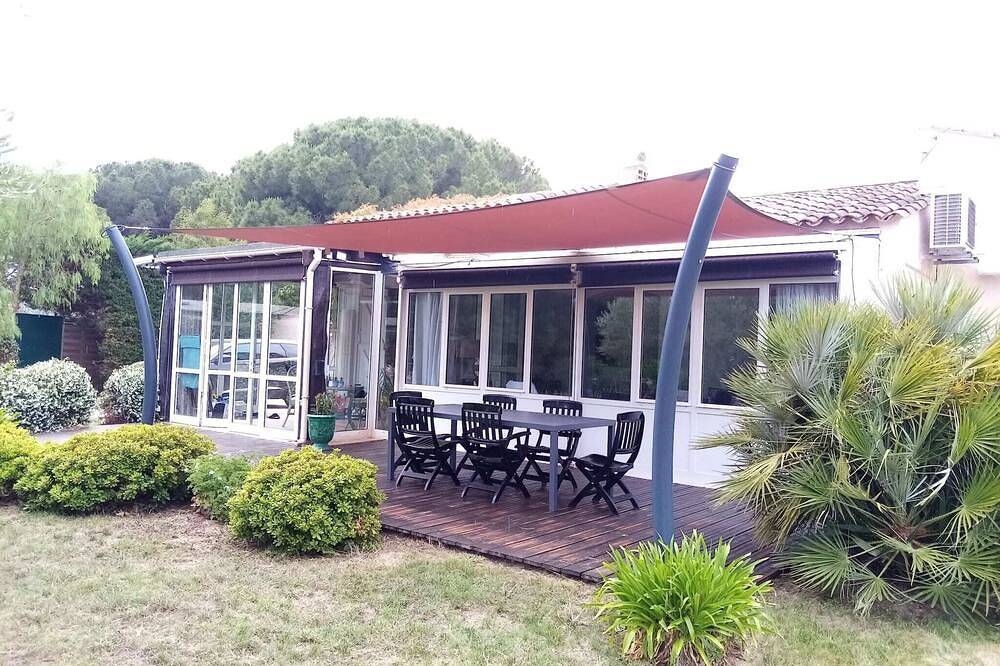 Villa with swimming pool in Ramatuelle - plaine de Pampelonne in Pampelonne, Ramatuelle