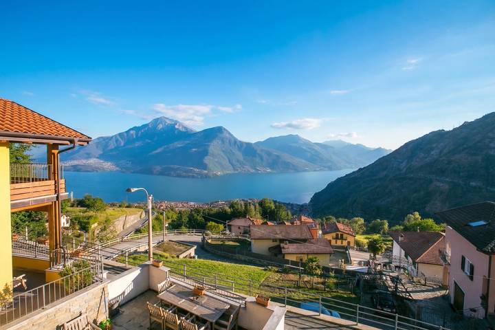 Ferienwohnung für 6 Personen, mit Seeblick und Balkon sowie Kinderpool, kinderfreundlich - 1
