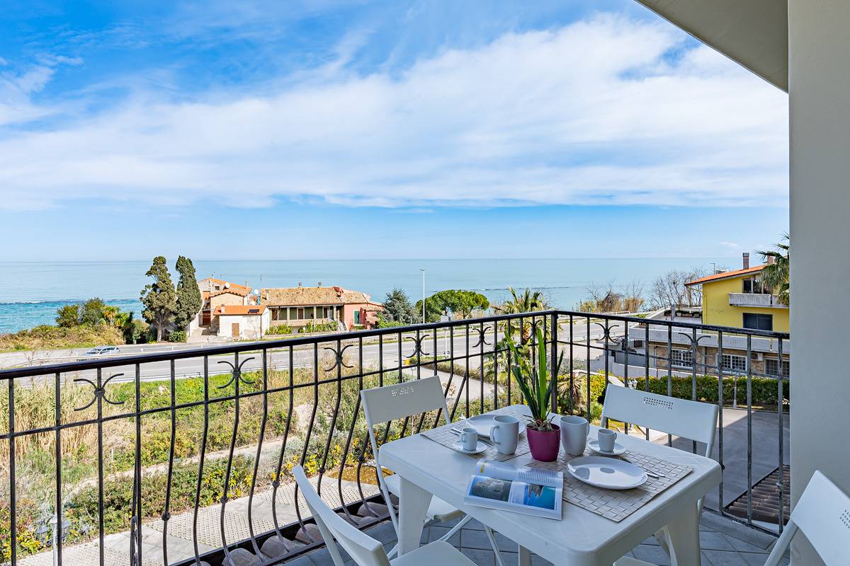Appartamento intero, Cintioni a mare C10 - Yourplace Abruzzo in Spiaggia di Calata Cintioni, San Vito Chietino