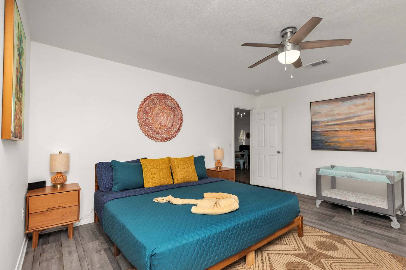 Holley House 4 Beds  Foosball    Near the Beach in Emerald Coast