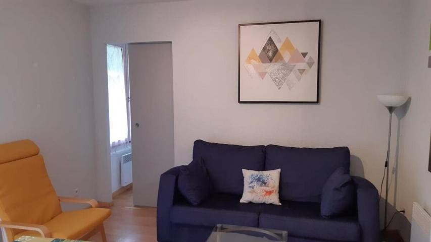 Gîte pour 4 personnes, avec jardin à Saligos