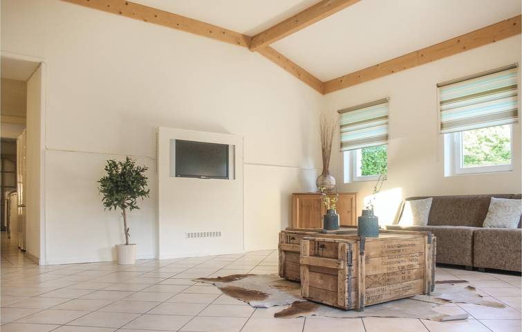 Ganze Ferienwohnung, Ferienwohnung für 12 Personen mit Terrasse in Simpelveld, Parkstad Limburg