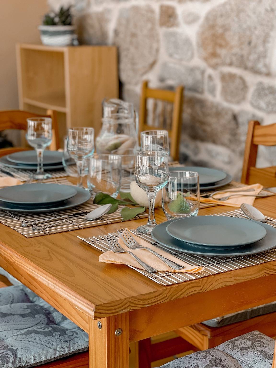 Casa Abuela Mercedes: Casa Vacacional con Piscina Privada, Wi-Fi y Vistas a la Montaña in Caldas de Reyes, Provincia de Pontevedra