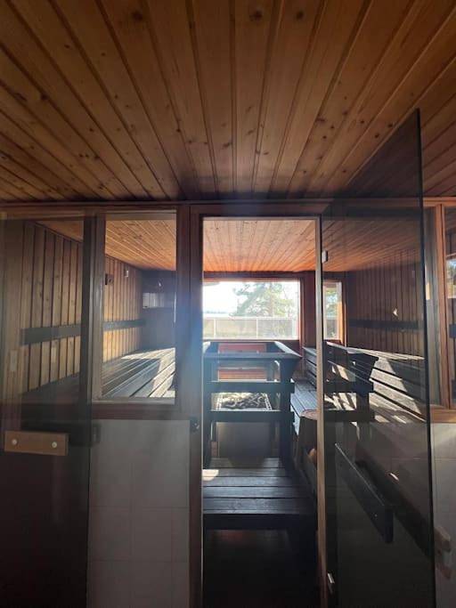 Ganze Wohnung, Unique apartment with seaside view in the most beautiful area in Helsinki in Helsinki, Uusimaa