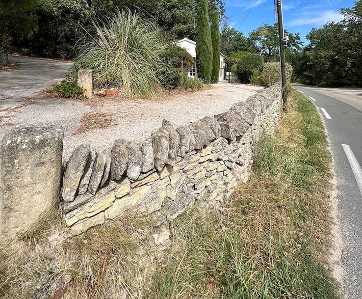 Location de vacances pour 2 personnes, avec piscine et jardin à Saint-Pantaléon - 3