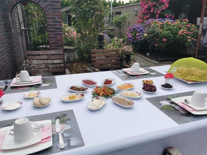 Location de vacances pour 3 personnes, avec vue et jardin à Overpelt - 4