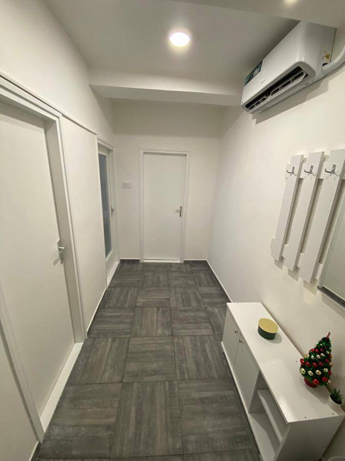 Gîte pour 3 personnes, avec balcon et vue, adapté aux familles à Vršac - 3