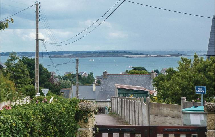 Acogedor apartamento cerca de la cafetería y la playa in Saint-Cast-le-Guildo, Región de Dinan