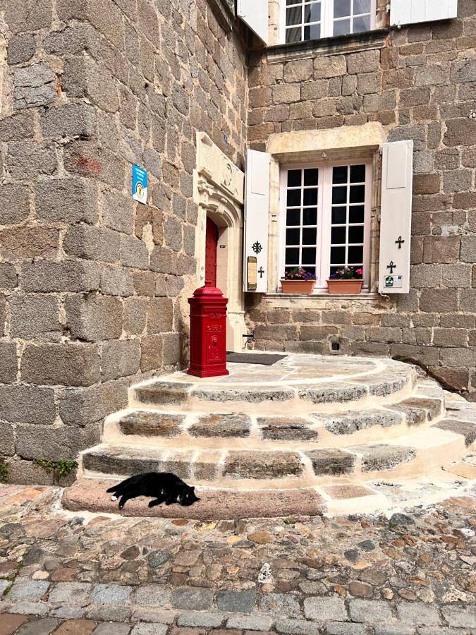 Chambre d’hôte pour 2 personnes, avec vue et jardin à Confolens - 3