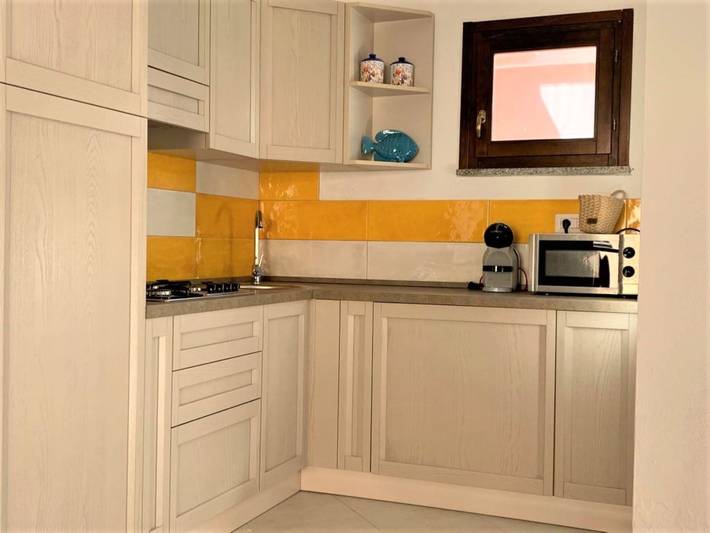 Gîte pour 4 personnes, avec balcon à Isola Rossa - 4