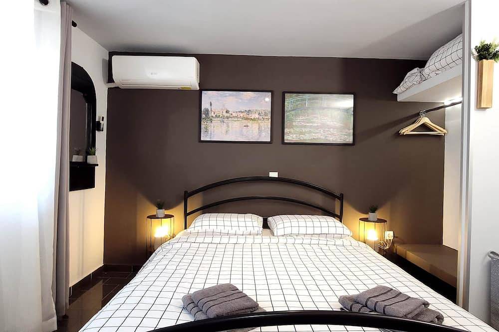 Appartement entier, West Garden in Aigio in Aigio, Achaïe
