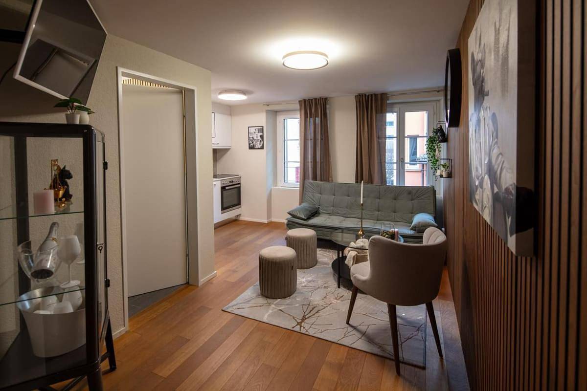 Ganze Wohnung, Two-Bedroom Apartment in Luzern Zustellkreis, Luzern