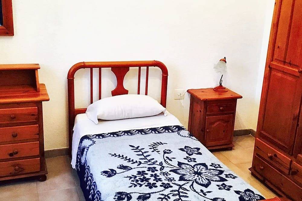 Homerez - Casa espaciosa en Tortosa con piscina privada in Tierras del Ebro, Provincia de Tarragona