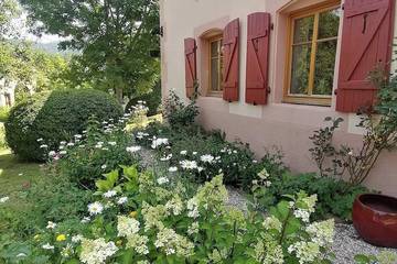 Gîte pour 10 personnes, avec jardin à Taintrux