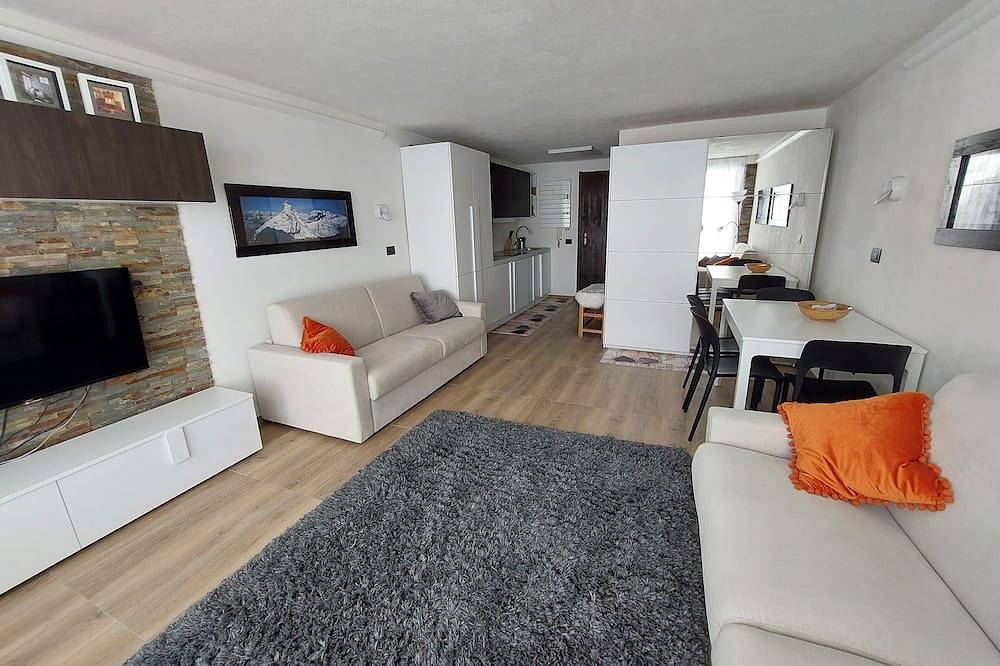 Appartamento intero, Monolocale Breuil Cervinia accesso piste diretto, panorama, 4 posti letto in Cervinia, Valtournenche